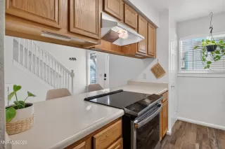 Photo #4: 260001878 Listing 