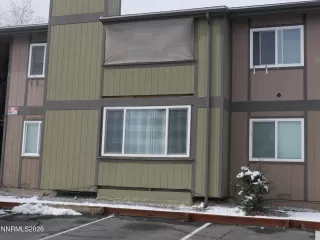 Photo #2: 260001883 Listing