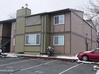 Photo #4: 260001883 Listing