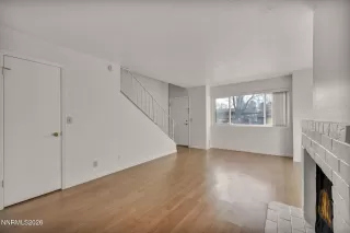 Photo #4: 260001884 Listing 