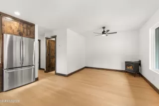 Photo #1: 260001893 Listing