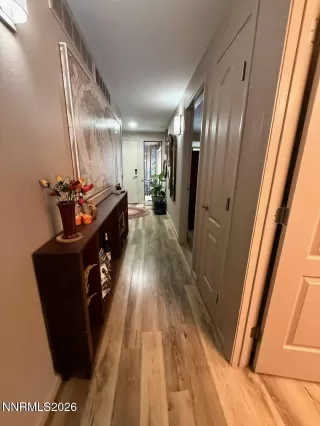 Photo #2: 260001914 Listing 