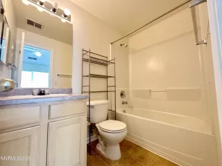 Photo #5: 260001989 Listing 