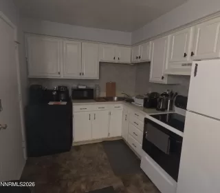 Photo #2: 260002066 Listing 