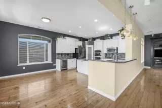 Photo #6: 260002071 Listing 