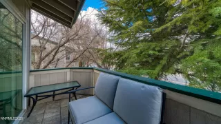 Photo #4: 260002100 Listing 