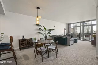 Photo #5: 260002142 Listing