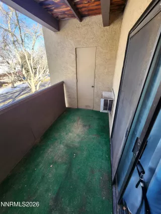 Photo #5: 260002163 Listing