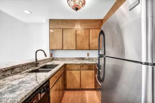 Photo #6: 260002189 Listing 