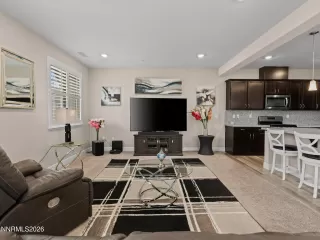 Photo #5: 260002197 Listing