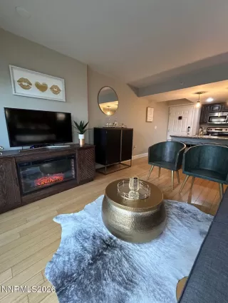 Photo #3: 260002219 Listing 