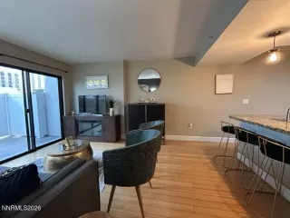 Photo #4: 260002219 Listing 