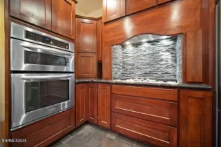 Photo #4: 260002228 Listing