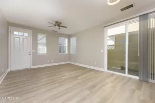 Photo #3: 260002312 Listing