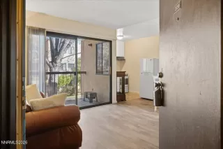 Photo #1: 260002346 Listing 