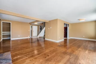 Photo #6: 260002354 Listing 