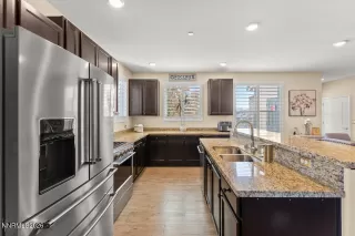 Photo #3: 260002374 Listing 