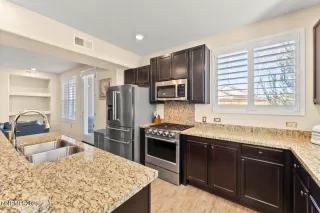 Photo #4: 260002374 Listing 