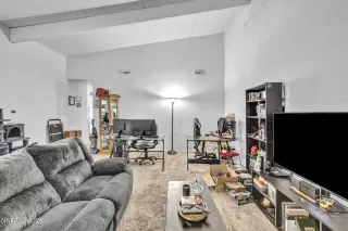 Photo #2: 260002524 Listing 