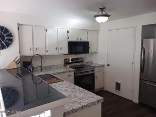 Photo #6: 260002583 Listing 