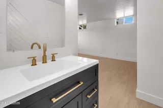 Photo #2: 260002609 Listing 