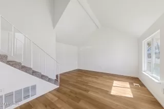 Photo #6: 260002630 Listing 