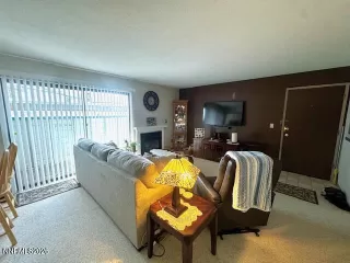 Photo #1: 260002633 Listing 