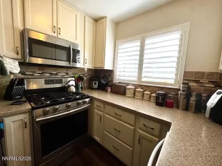 Photo #4: 260002633 Listing 