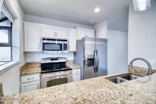 Photo #6: 260002693 Listing 