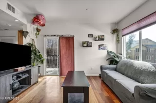 Photo #3: 260002704 Listing 