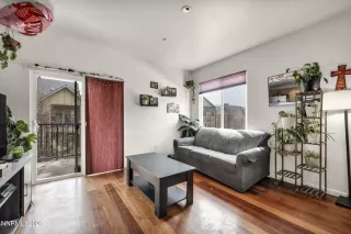 Photo #5: 260002704 Listing 