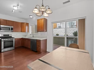 Photo #5: 260002711 Listing 