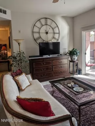 Photo #3: 260002722 Listing 