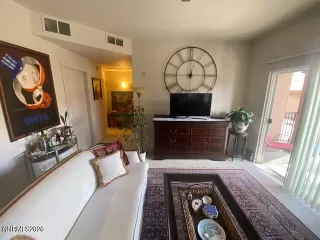 Photo #5: 260002722 Listing 