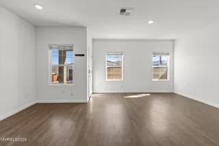 Photo #5: 260002724 Listing 