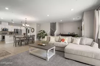 Photo #3: 260002738 Listing 