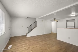 Photo #5: 260002766 Listing 