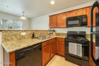 Photo #4: 260002810 Listing 