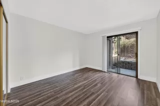 Photo #5: 260002825 Listing 