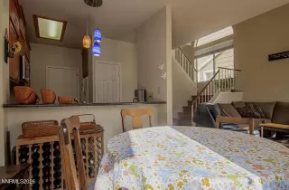 Photo #6: 260002836 Listing 