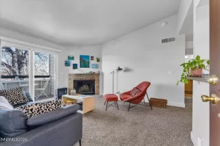 Photo #2: 260002837 Listing 