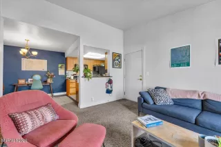 Photo #3: 260002837 Listing 