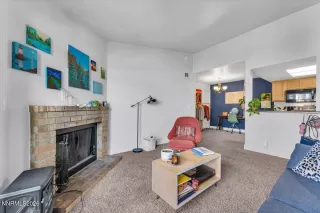 Photo #4: 260002837 Listing 