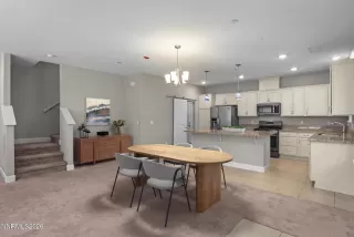 Photo #3: 260002843 Listing