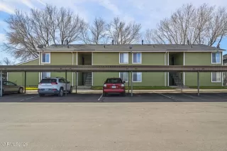 Photo #2: 260002846 Listing