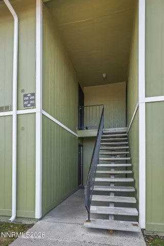 Photo #4: 260002846 Listing