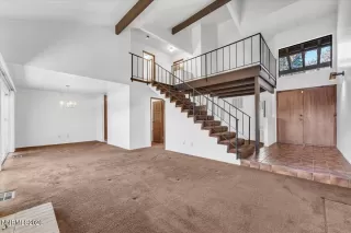 Photo #5: 260002849 Listing