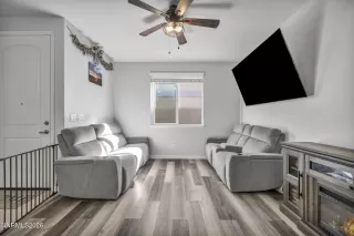 Photo #3: 260002860 Listing