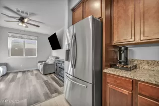 Photo #6: 260002860 Listing