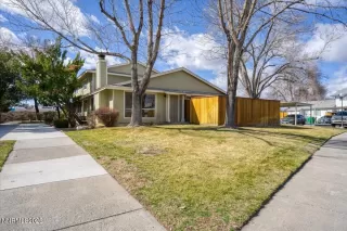 Photo #1: 260002864 Listing